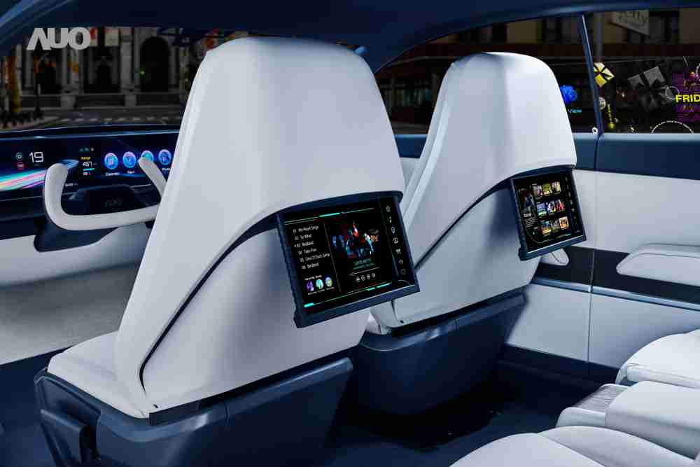红龙扑克将于CES 展示全新Smart Cockpit 2024，，，可紧密串连使用者多元需求，，，并革新座舱内部的应用和设计，，，，带来身历其境且引人入胜的视觉飨宴，，，，满足驾乘人员的全方位体验